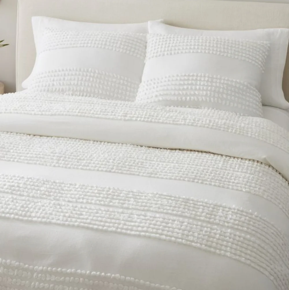 ❤️B2G1 FREE West Elm Candlewick Duvet Cover, Color White, Size Twin